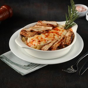 CHICKEN PENNE IN CASSEROLE