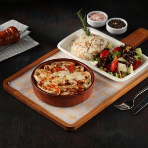 GÜVEÇTE PİLİÇ SARMA