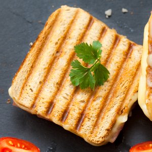 LİGHT TOST